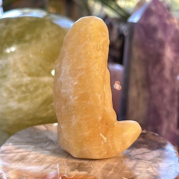 🎄SALE🎄Orange Calcite Mother Earth Carving! - Picture 4 of 8